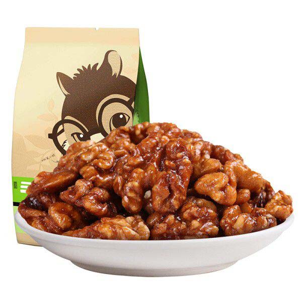 三只松鼠坚果特产休闲零食核桃肉琥珀核桃仁